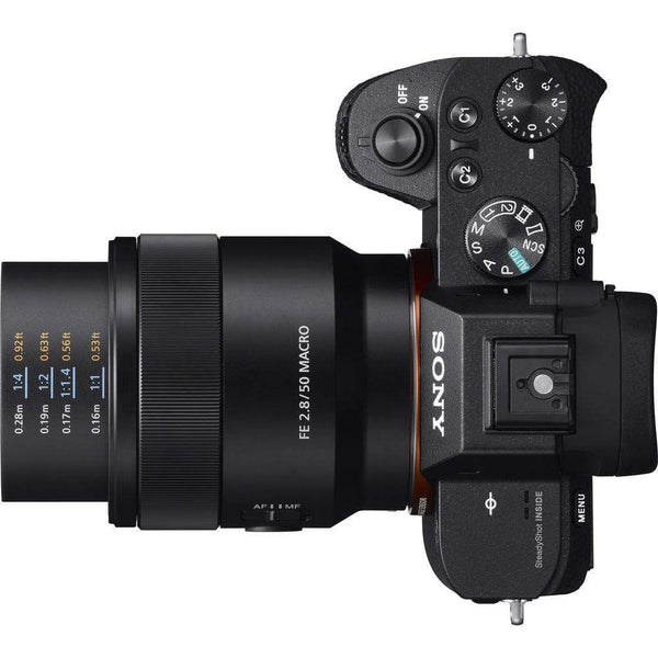 Obiectiv macro Sony FE 50mm f/2.8